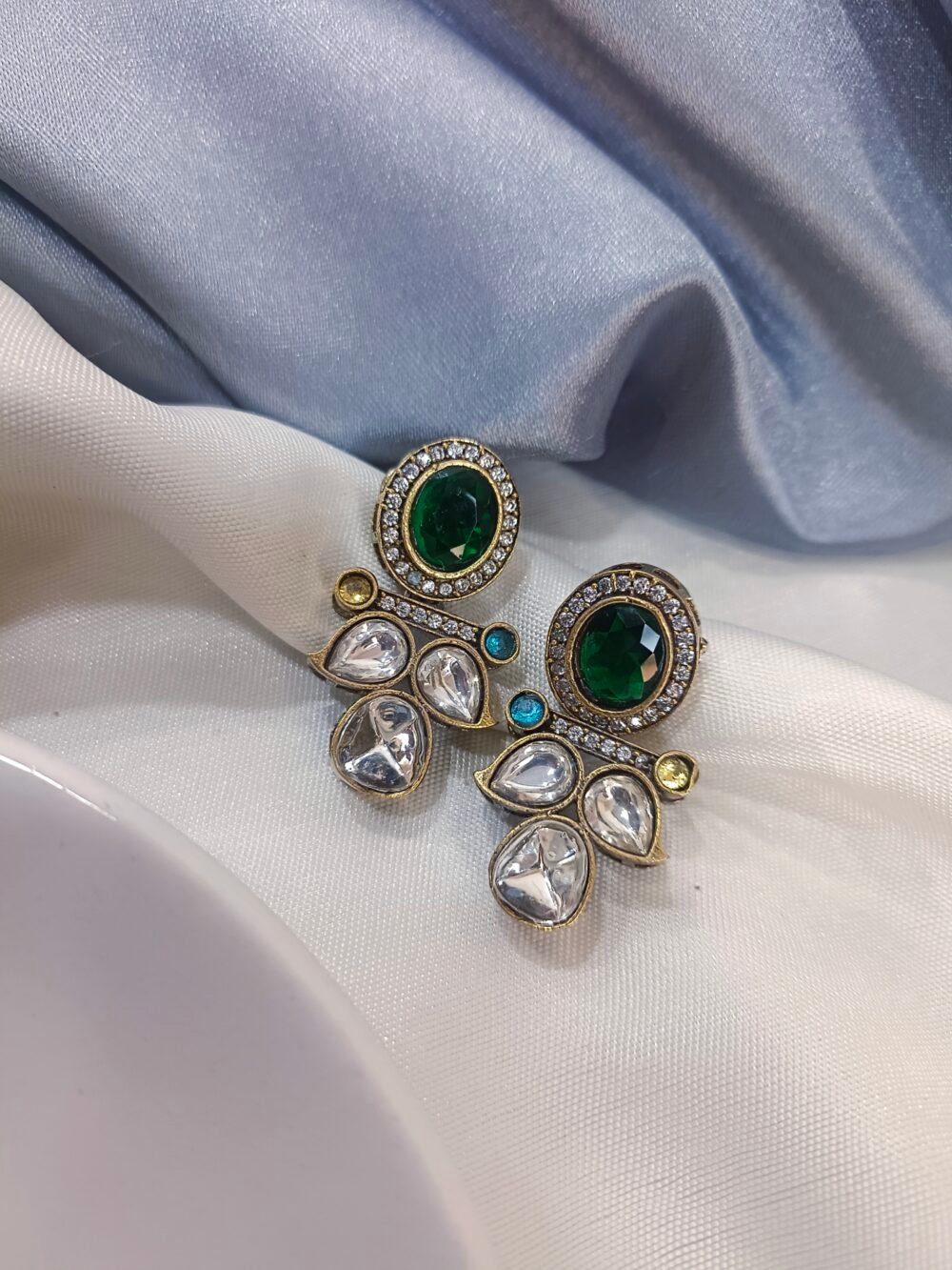 Kalakosh Royal Emerald & Kundan Statement Earrings